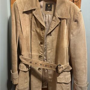 Stylish Tan Suede Jacket with Belt